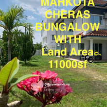 Mahkota cheras bungalow for sale