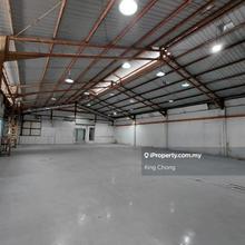 Sek 51a PJ - 3 storey Semi D Factory/ warehouse