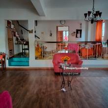 Facing Greenery Many Parking