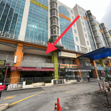 Kelana Centre point, Facing main road , 1st floor shop