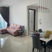 Queens Residences 950sf Fully Renovated and Furnished 