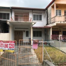 Terrace house for Sale