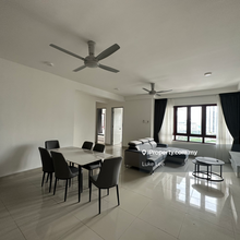 Fully furnished ready move in corner unit for rent at rafflesia Sentul