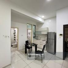 D'Summit Residences @ Taman Kempas Utama / Fully Furnished