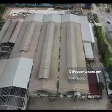 Big and spacious detached factory for rent