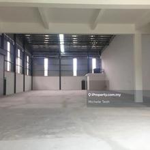 Taming jaya, Balakong, Selangor 1.5 Storey Link Factory For Rent