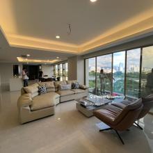 Freehold Luxury Condo, Ready Move in Developer Units, 5 minute to KLCC