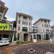 4 Storey Bungalow Moonlight Bay Batu Ferringhi for sale