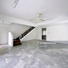 Super Cheap / Corner Unit / No Facing House / Gated Guarded