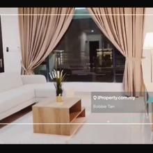 Central Park Terrace House For rent