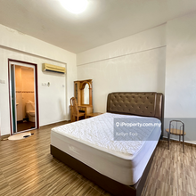 Located at Melaka Raya Strategic location, beside imperio