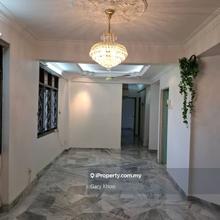 Mayang Apartment Near Bayan Baru Business Centre For Sales