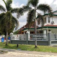 Terrace house for Sale