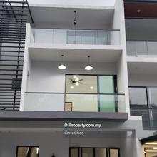 Residensi Bukit Orkid,3 Storey Terrace House Batu 9