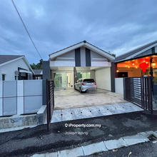 Lahat @ Mosey Hill Single Storey Intermediate Corner House For Sale
