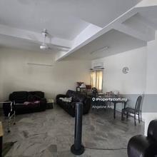 USJ  5  - 2 Storey Intermediate Terrace House @  For sales