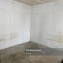 Tenggiri flat Top floor