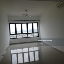 Partially furnished 3 bedrooms with facilities and short walk to Mall