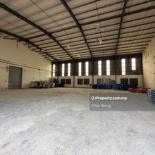 Gated and Guarded Warehouse for Rent in Seksyen 31, Kota Kemuning. 
