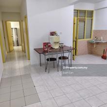 Freehold 4 Room Lift Bukit Beruang Utama Apartment Melaka MMU Utem