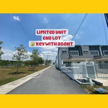 Terrace house for Sale