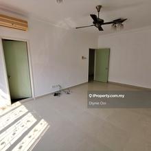 Best Deal 2.5 Storey Terrace Taman Bukit Serdang 