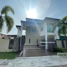 Ambang Botanic 1  2.5 Storey Corner House 