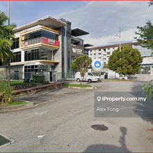 Corner Semi-D Factory For Rent