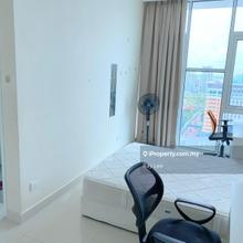Master Room for rent, welcome students