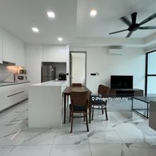 Cozy 2-Bedroom residence in Prime Bangsar Location