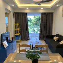 Newly renovated furnished unit