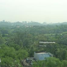 High Floor, Golf View, Walking Distance to MRT.