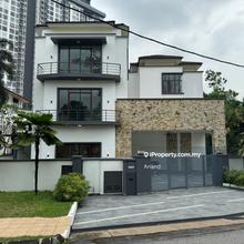 Beautifully & tastefully renovated & well maintained