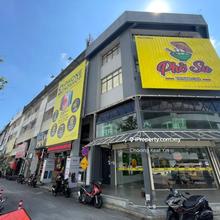 Corner Lot Ground Floor and 1st Floor Shoplot For Rent Alor Setar Town