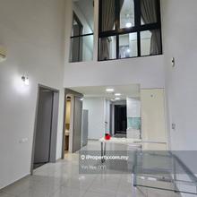 Partly furnished 3r3b duplex with 2 carparks at Twin Arkz