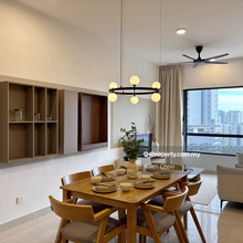 Fully Furnished Can Direct Move In!! 