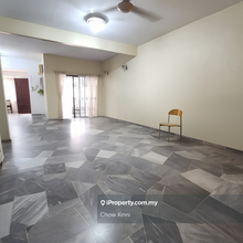 USJ 16 Double storey House for Sale- Big layout