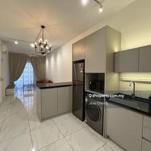 Equine Residence, Seri Kembangan Serviced residence for Rent