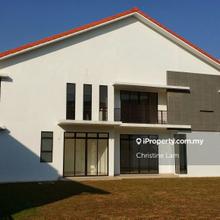 Pentas corner to let , land 6600 only 3100/month