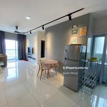 Renovated Fully furnished Koi Suite condo Puchong Taman Mas 3 carpark