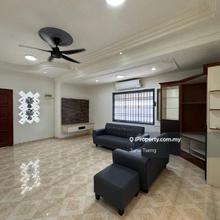 Bukit Indah 1 Storey Terrace House Endlot For Rent