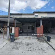 Kluang Taman Delima - Fully Renovated Low Cost House for Rent