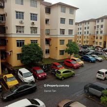 Pangsapuri Sri Baiduri-Ukay Perdana, Ampang