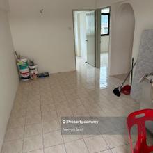 Green Garden 550 Sqft High Floor Basic Reno Worth Deal Unit 