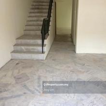 2 Storey Terrace House at Taman Taynton View