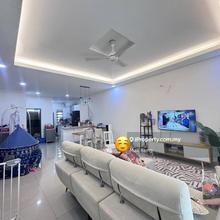 Iconia Garden Residence Double Storey 22x80 Bumilot Renovated G&G