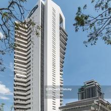 Corporate Office For rent at Canary Tower (Plaza Vads) 