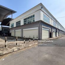Cheap 3 Adjoining 1.5-Storey Shoplots @ Pcc Demak Laut, Kuching.