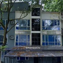 Corner Lot 3 Storey Shop Office @ Seputeh, KL For Sale