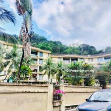 Ground Floor Corner Unit Waizuri Condo